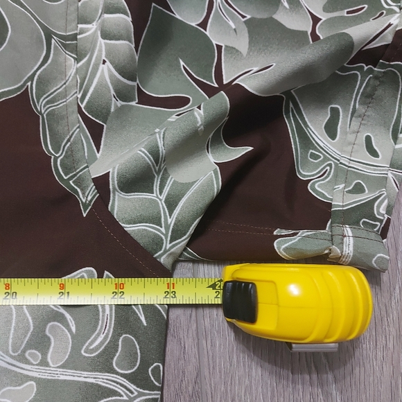 Randy R2 Hawaiian Shirt - Picture 2 of 3